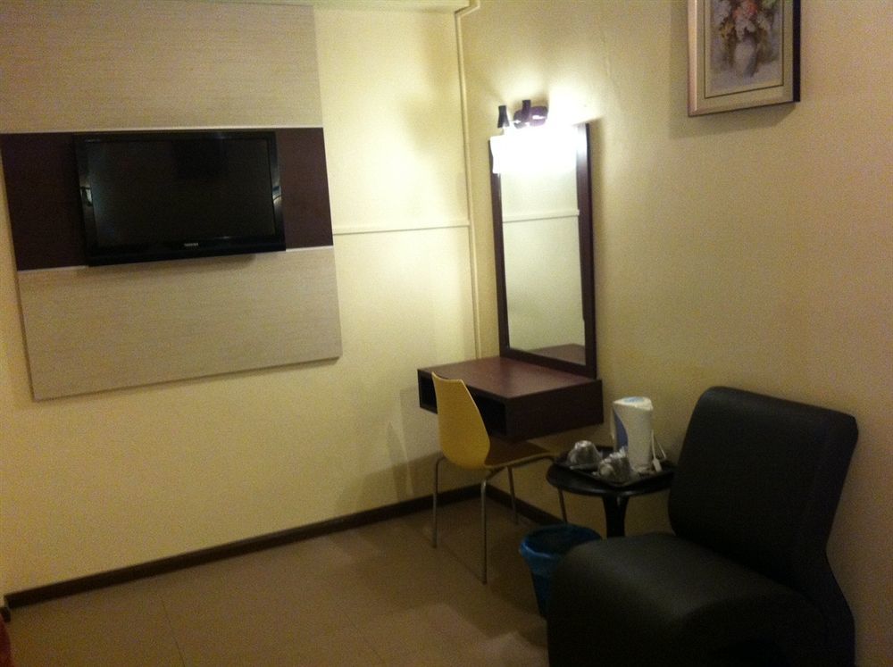 City Inn Kuching Zewnętrze zdjęcie