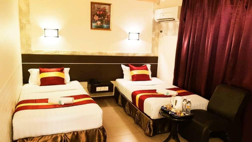 City Inn Kuching Zewnętrze zdjęcie